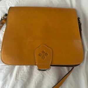 Patricia Nash crossbody